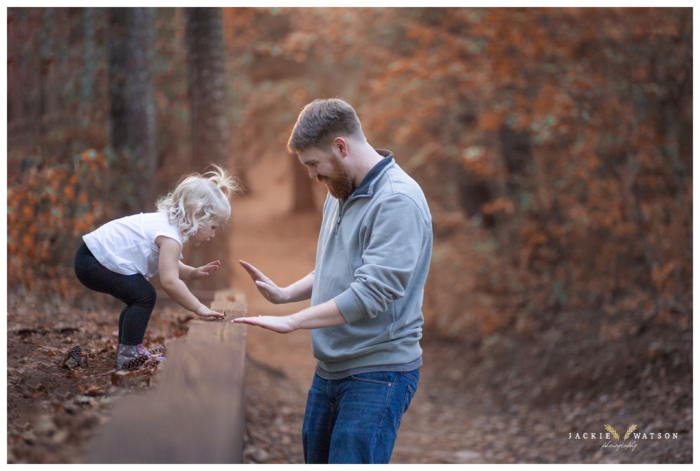 dad and daughter family photo idea virginia beach