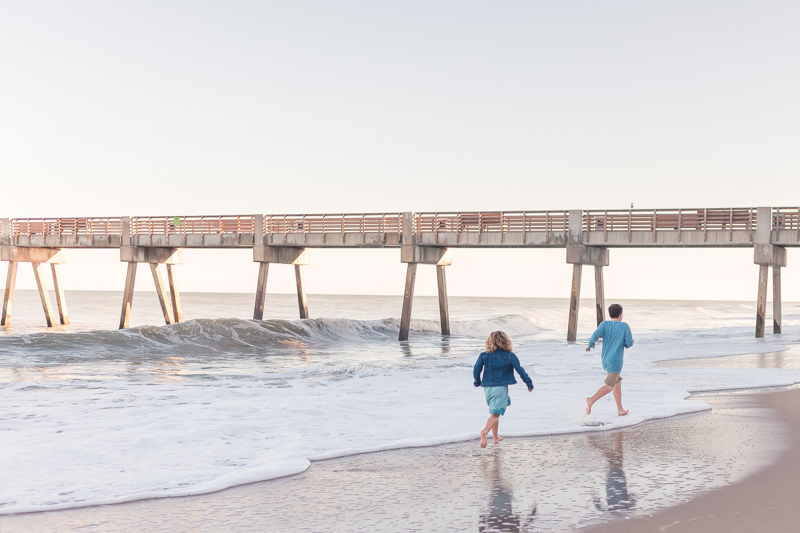 vero beach pier family portraits