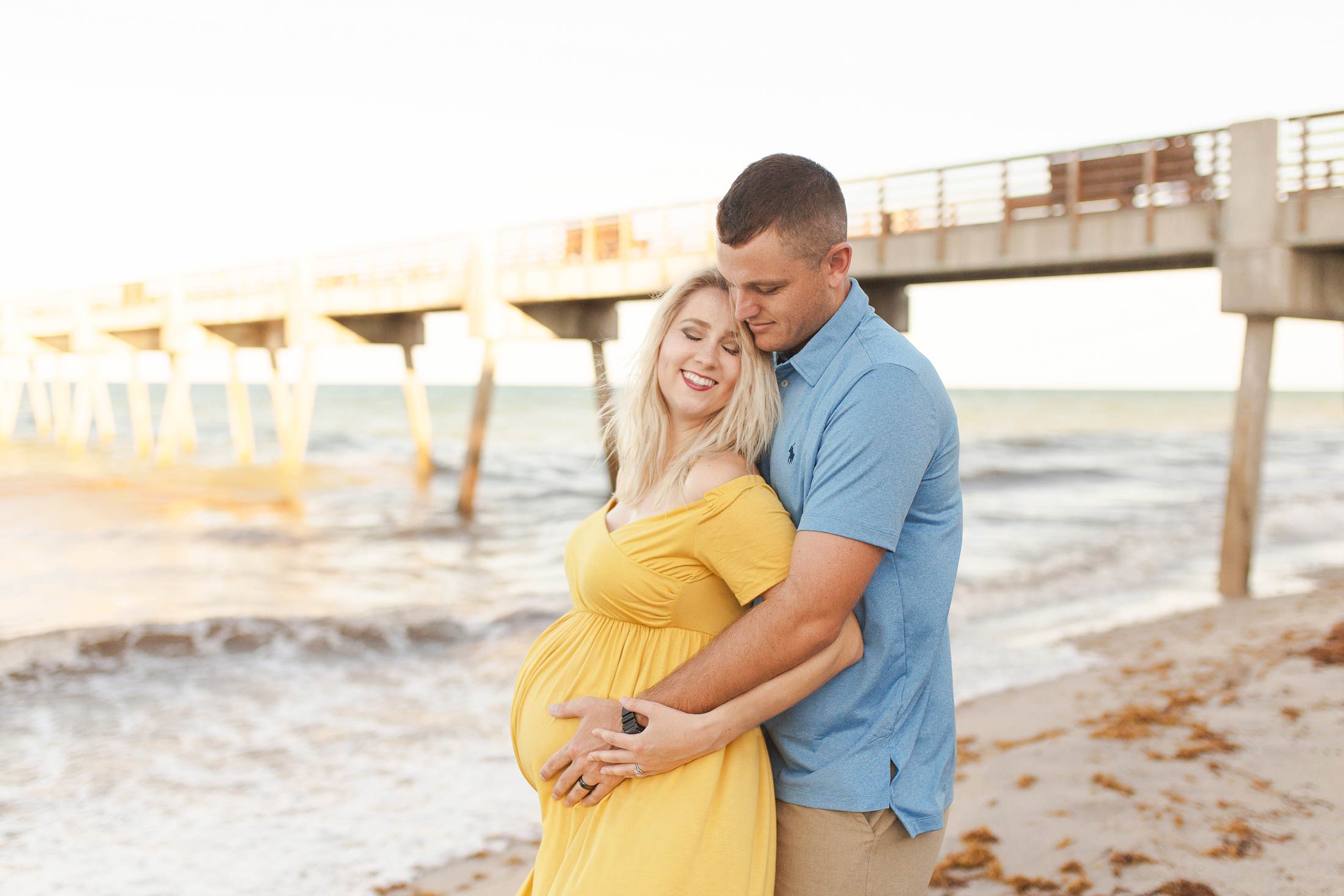 Beach maternity photos