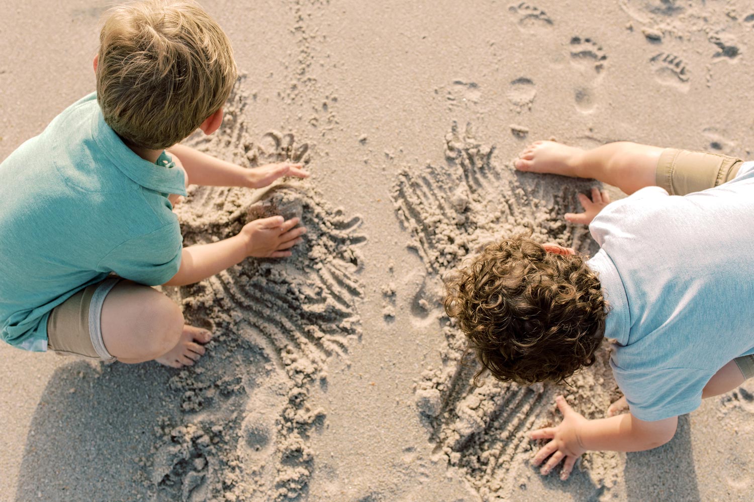 candid family session at Jaycee Beach Vero Beach