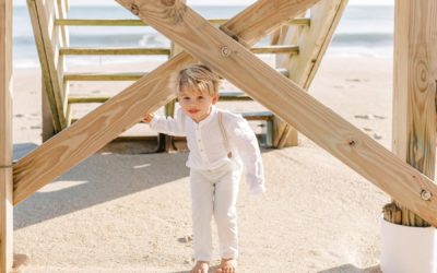 Classic & Modern Nautical Beach Family Photoshoot