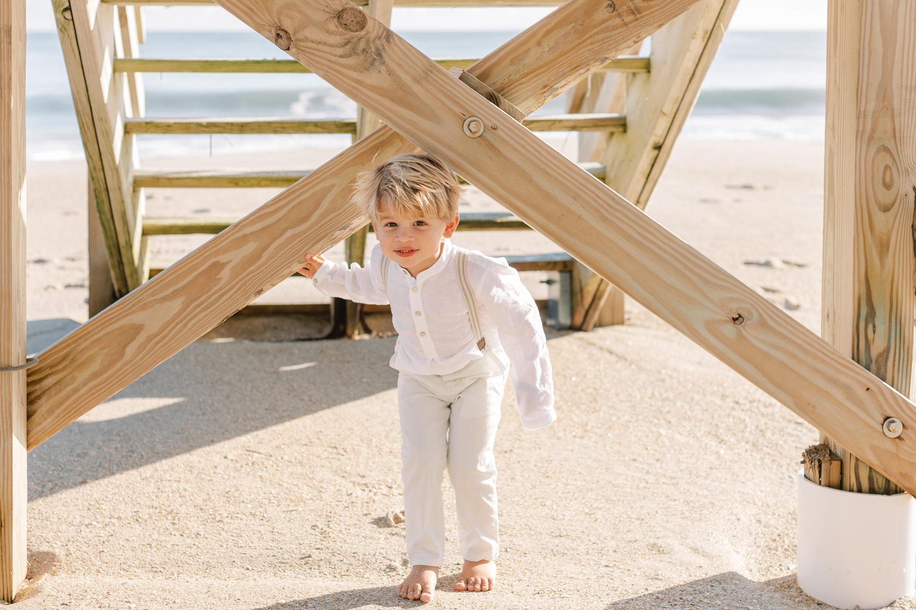 Classic & Modern Nautical Beach Family Photoshoot