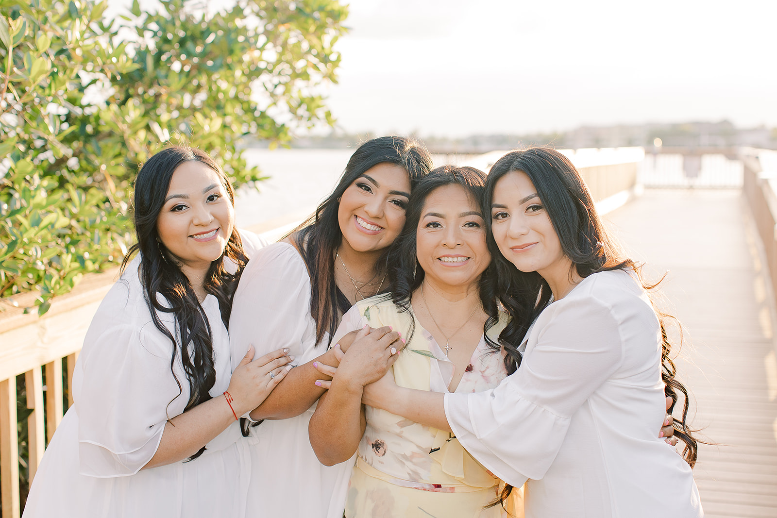 Mom & Her Girls – A Mother’s Day Session