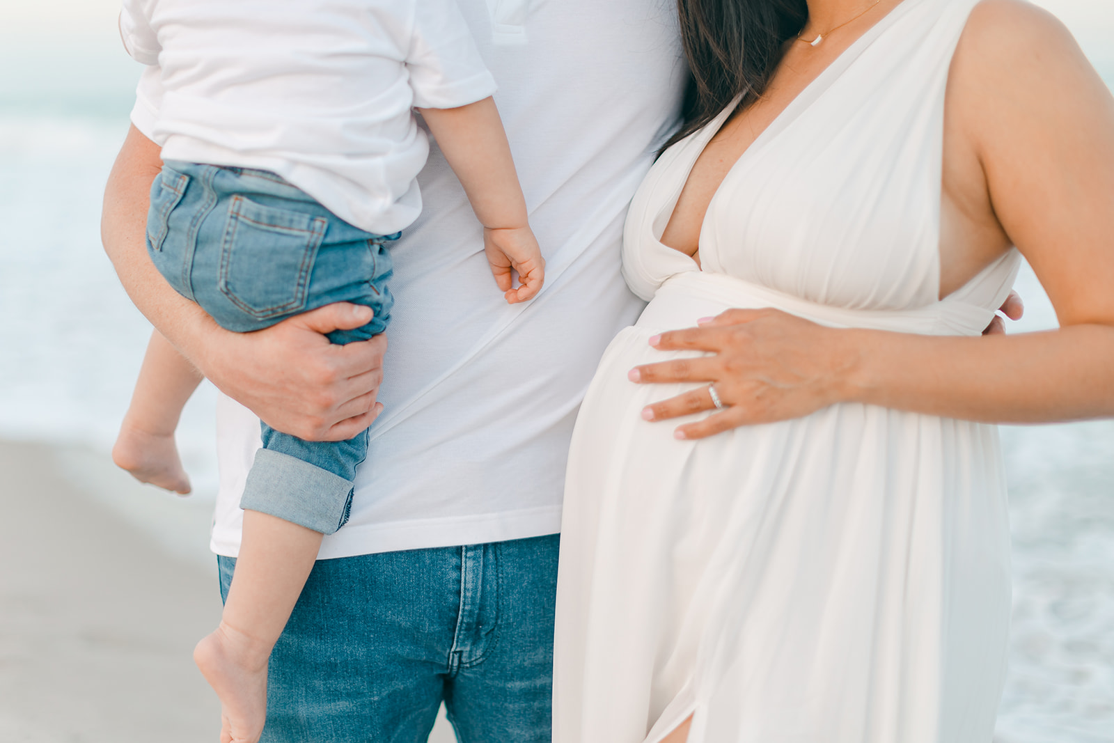 Glowy Sunset Maternity Family Photos